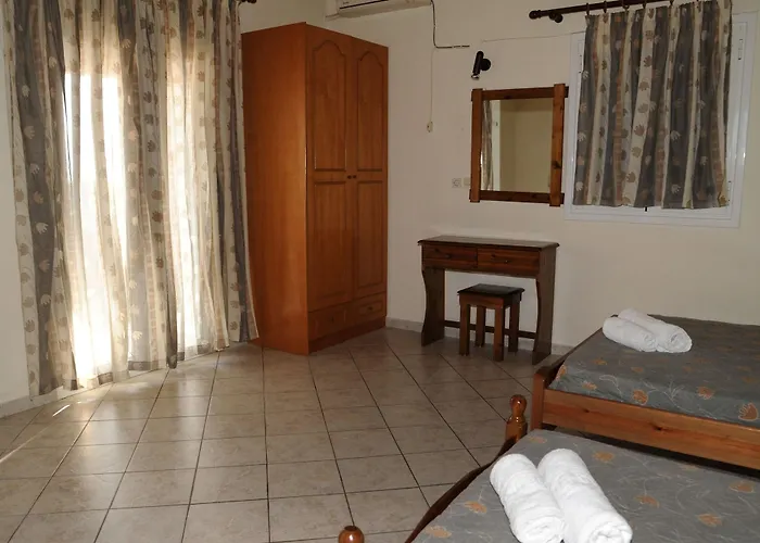Panorama Complex 2*