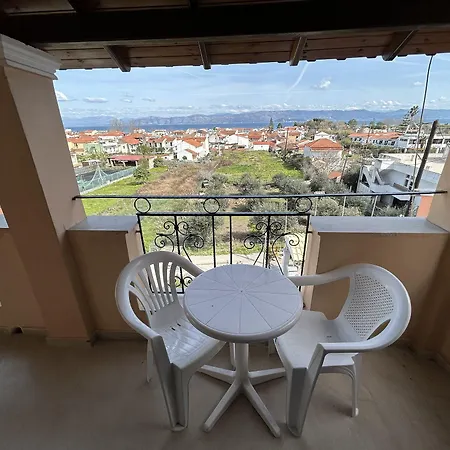 Ξενοδοχείο με διαμερίσματα Panorama Complex Κάβος