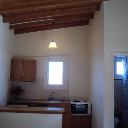 Ξενοδοχείο με διαμερίσματα Panorama Complex Κάβος