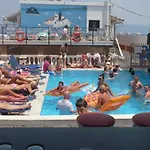 Ξενοδοχείο με διαμερίσματα Panorama Complex