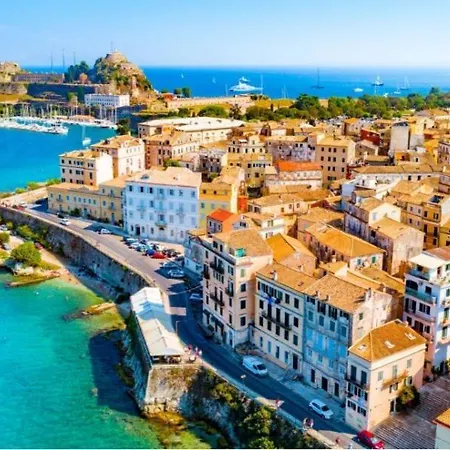 Panorama Complex 2* Kávos