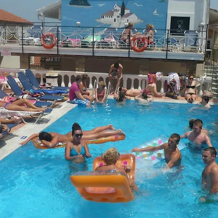 Panorama Complex Apartmanhotel Kávosz